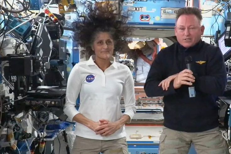 Are sunita williams and barry Wilmore still in space